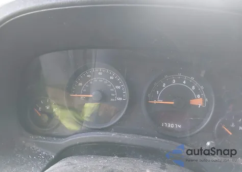 2014 Jeep Patriot Sport z USA, uszkodzony, nr VIN 1C4NJPBB0ED916350